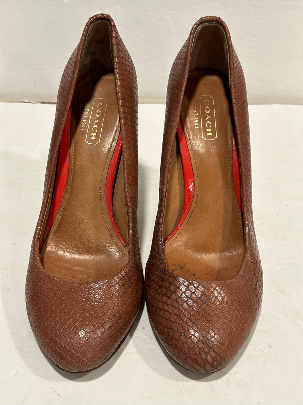 Coach Snakeskin Embossed Cognac Leather Block Heel Pumps Size 7B Minimalist Y2K